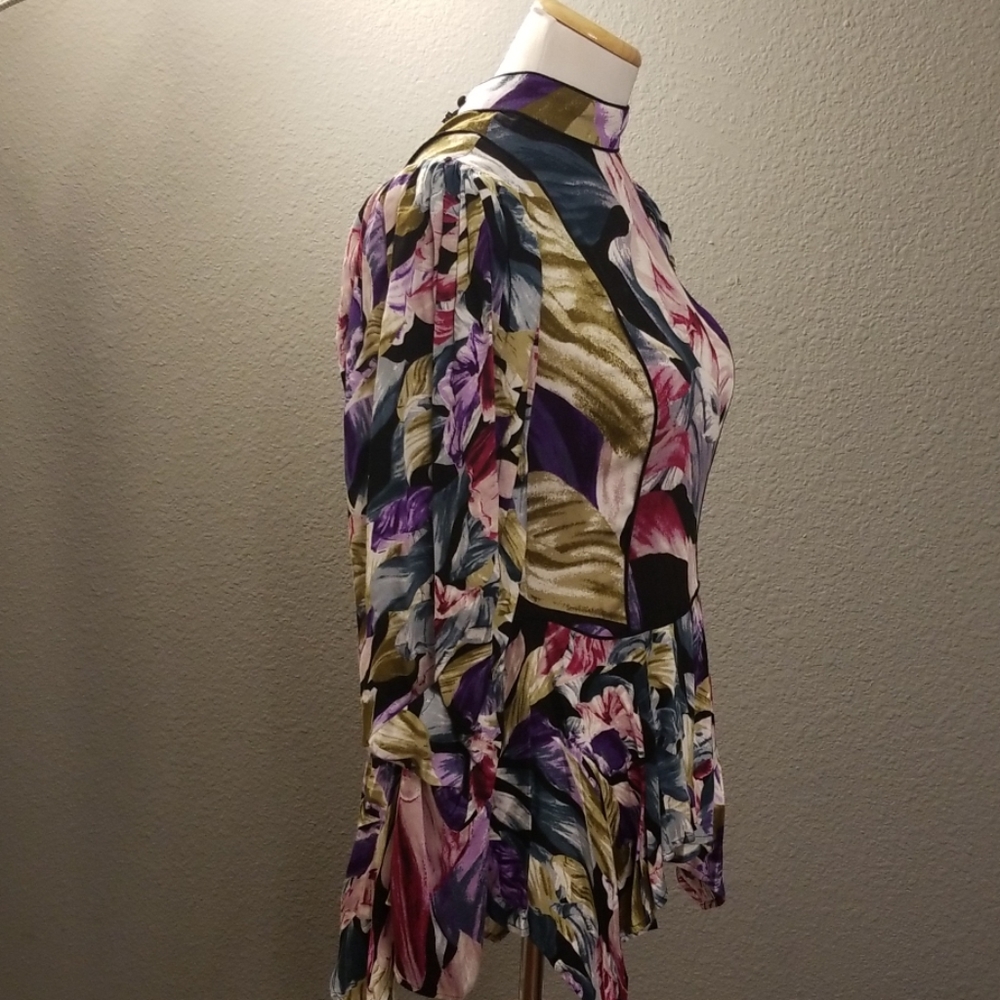 BCBG Asymmetrical Floral Blouse NWT - Picture 2 of 6